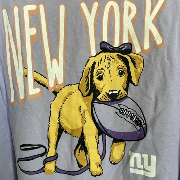 NEW! NFL Women’s New York Giants Light Purple Pocket T-Shirt w/Dog, Size XL - Picture 8 of 9
